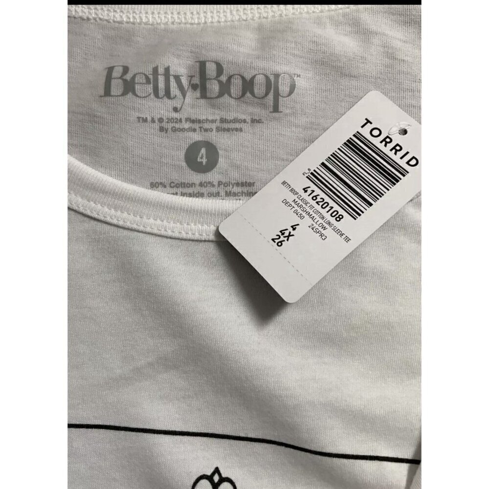 Betty Boop +4 White Crew Queen Of Hearts Playing Card Graphic Long Sleeve Tee - Picture 6 of 6